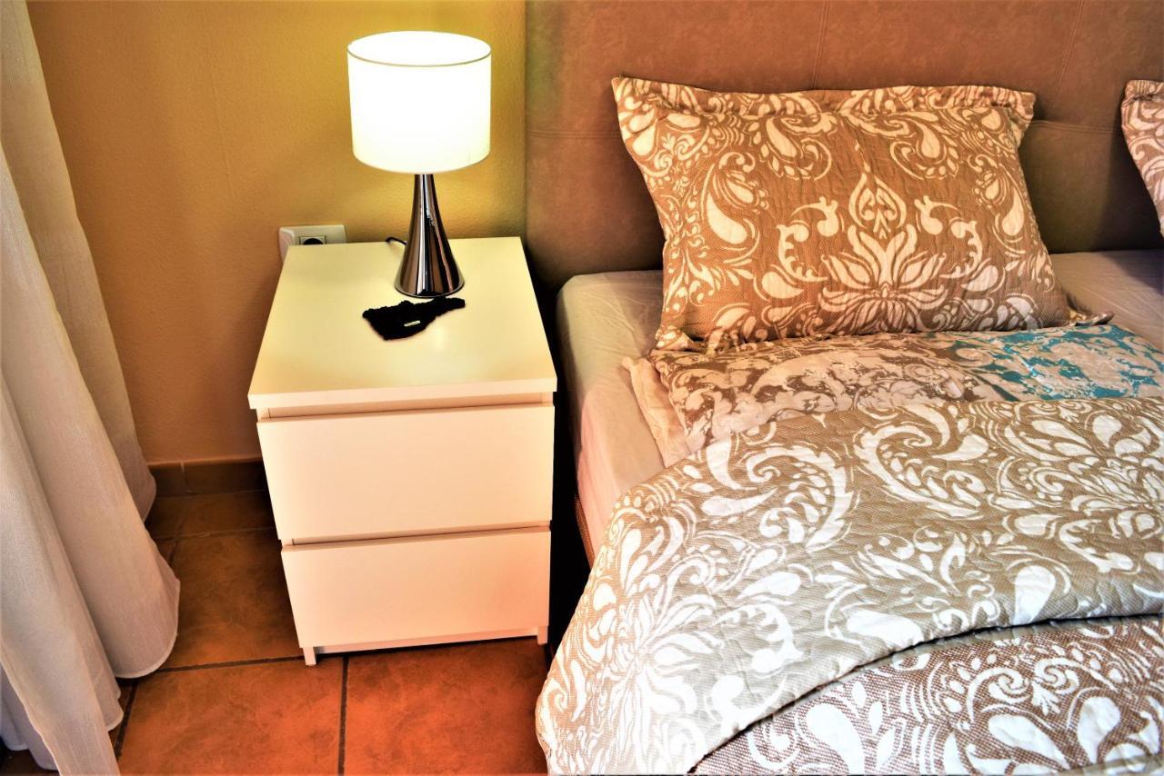Victoria Family Apartman Tenerife Costa Del Silencio Buitenkant foto